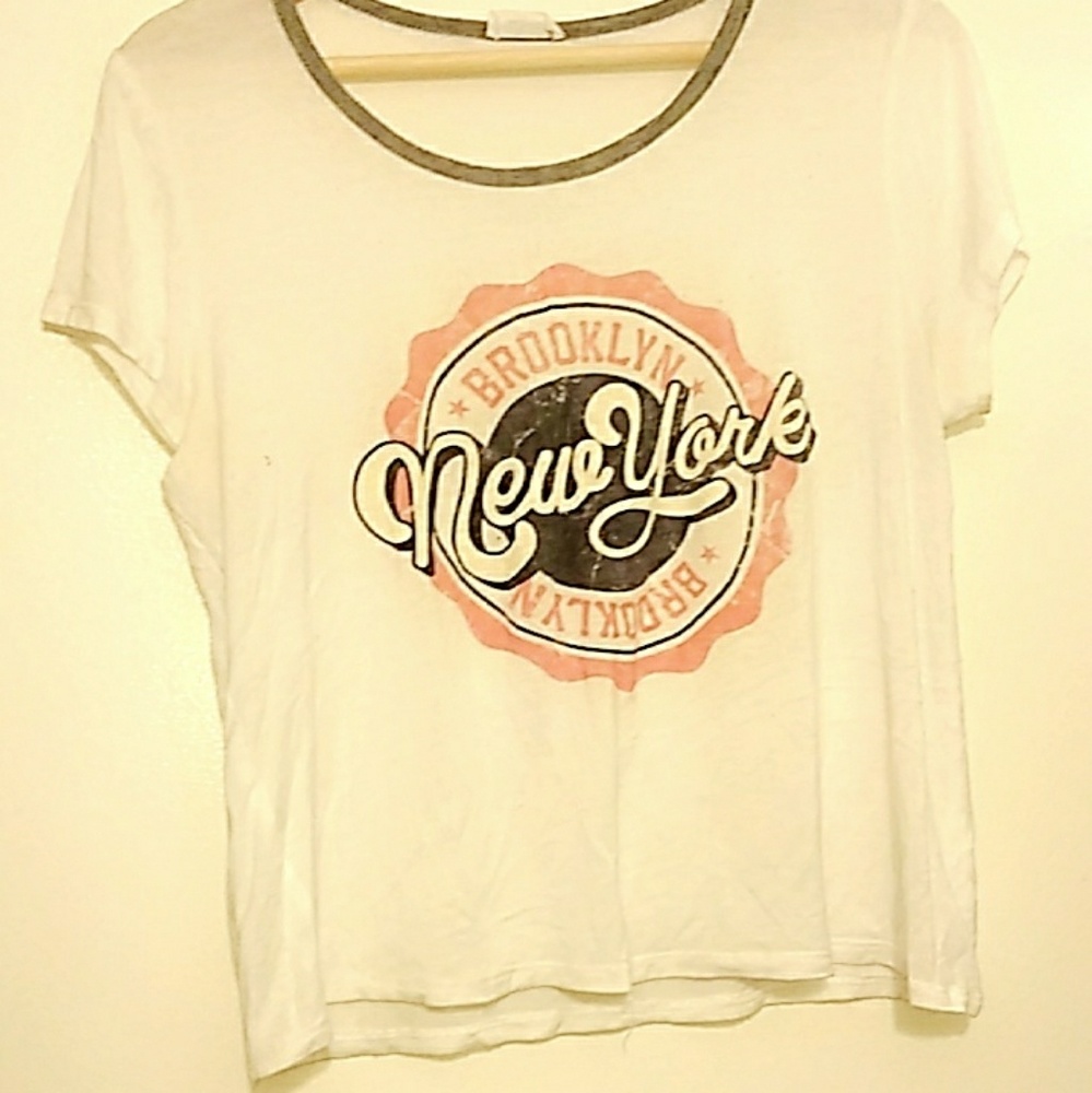 Brooklyn New York pink and white crop top